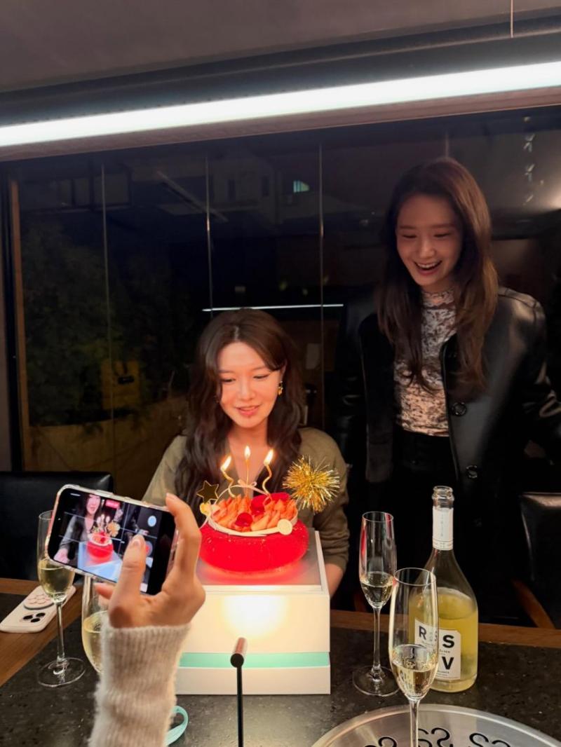 수영 윤아 서현 유리 써니 티파니 소녀시대