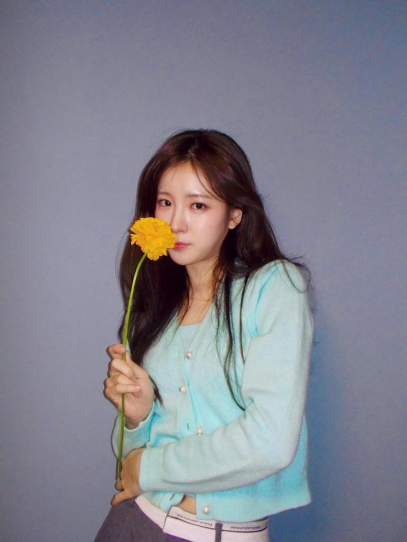 우연 WOOAH우아 인별 등 030211 생일 with 나나 소라 루시 민서
