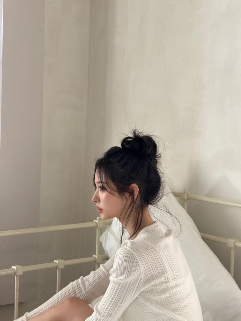 MEOVV (미야오) 안나