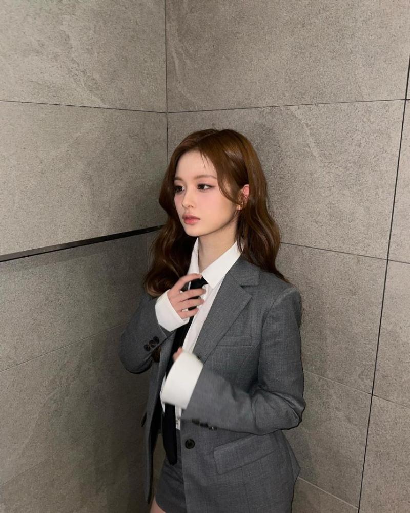 NMIXX (엔믹스) 설윤