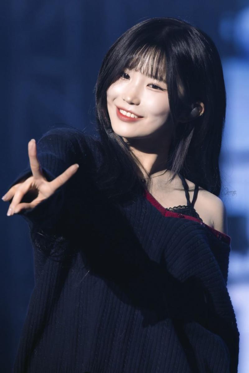 프로미스나인 송하영