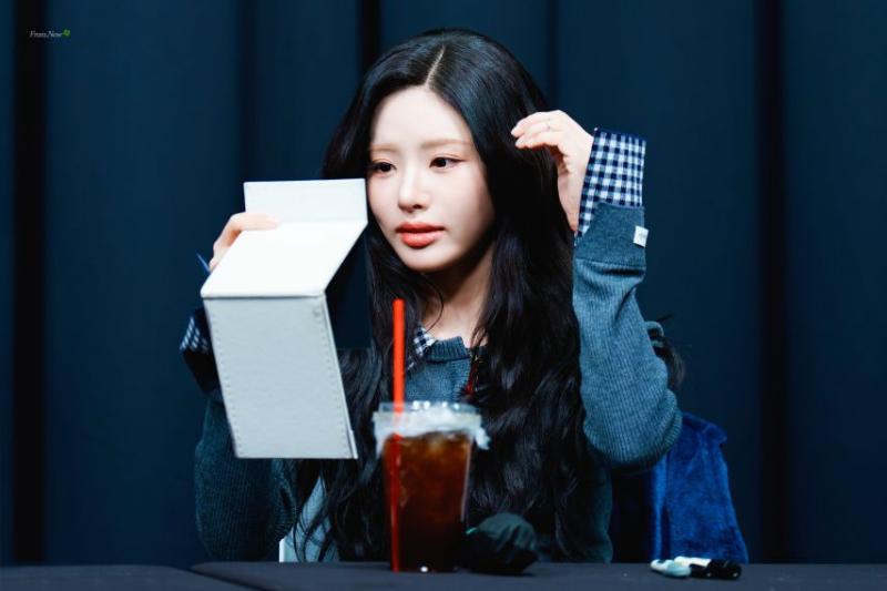 프로미스나인 박지원