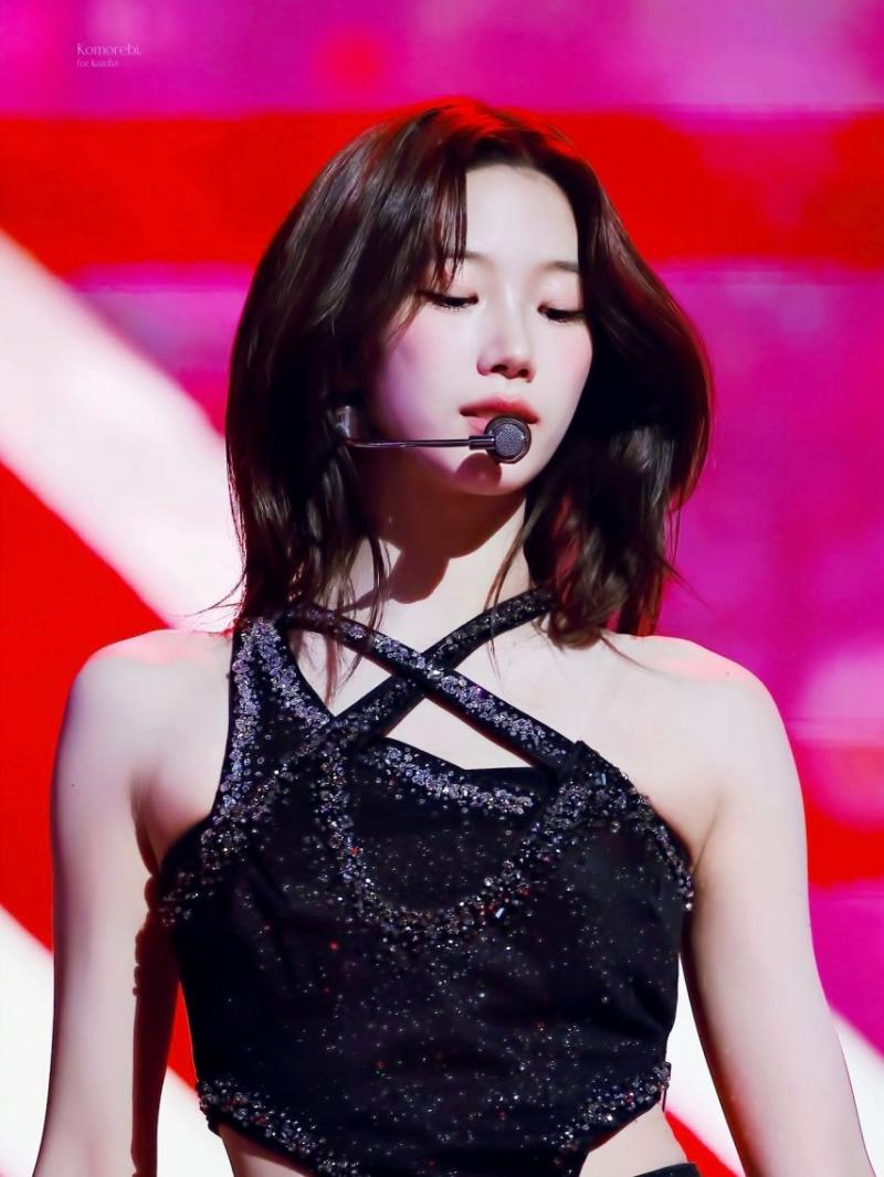 LE SSERAFIM (르세라핌) 카즈하