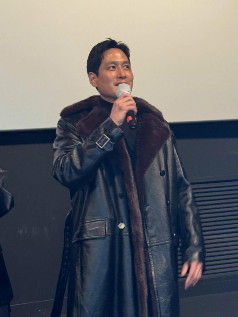 신세경 조인성 박정민 박해준 정유진 이신기 휴민트