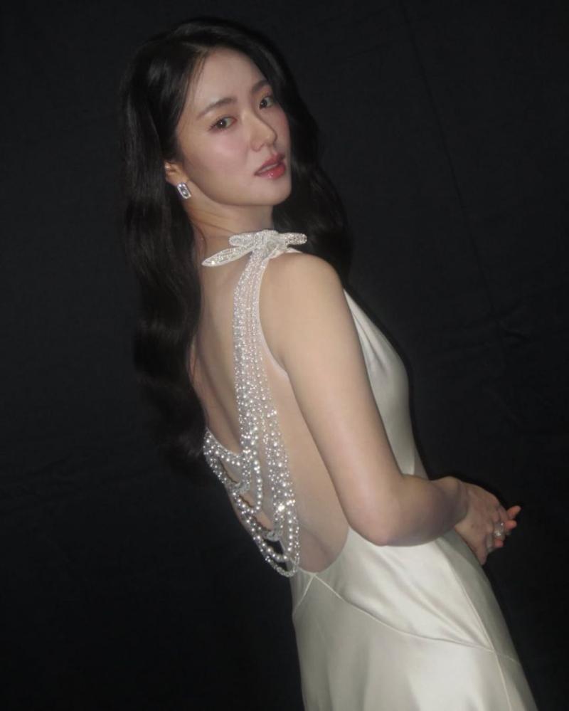 전여빈