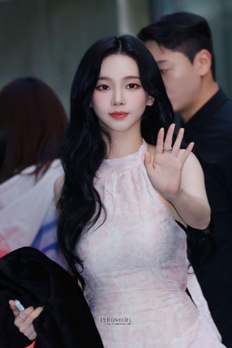 에스파 카리나