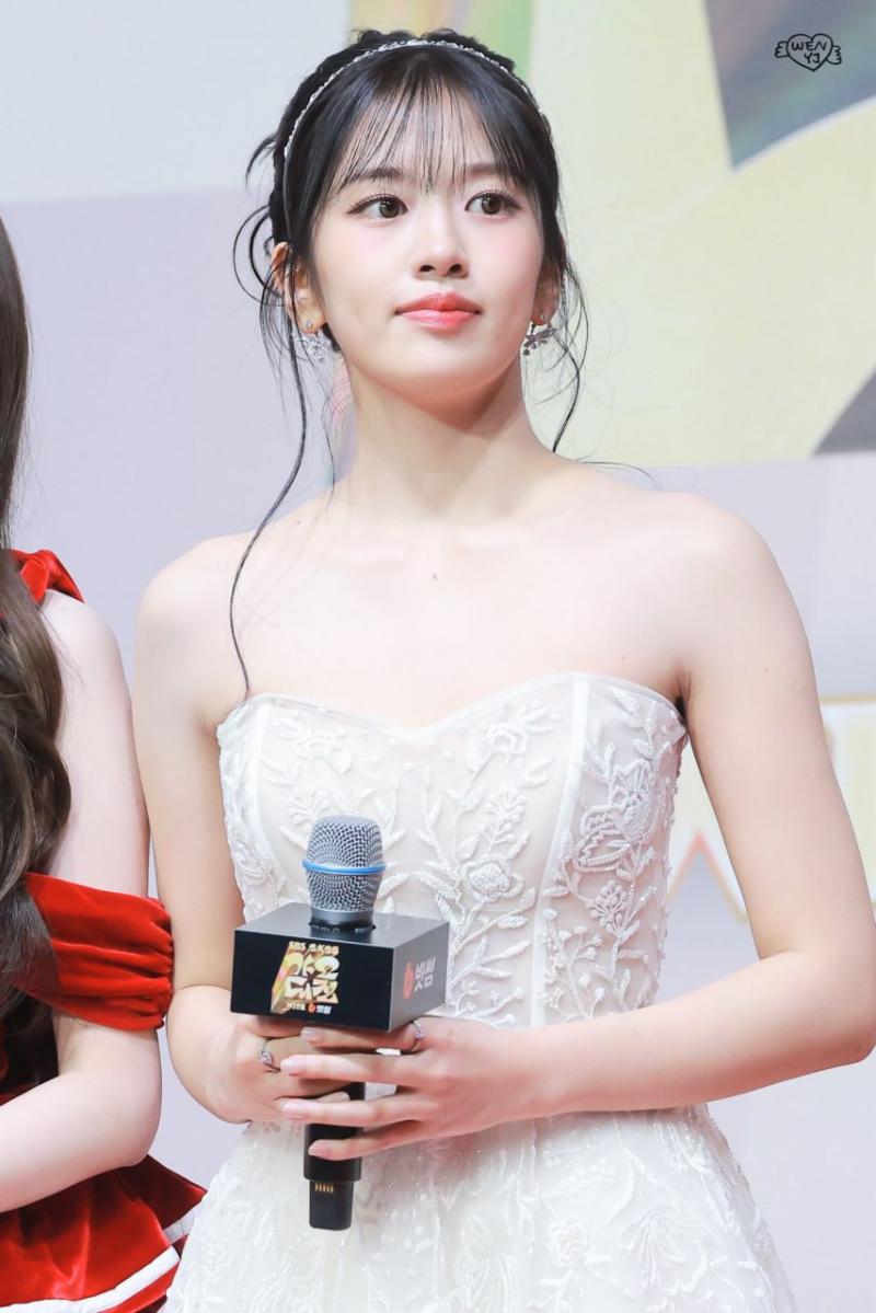 아이브 안유진