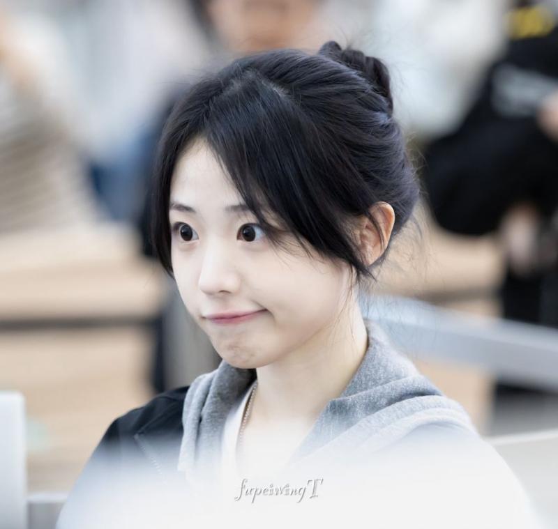QWER 히나