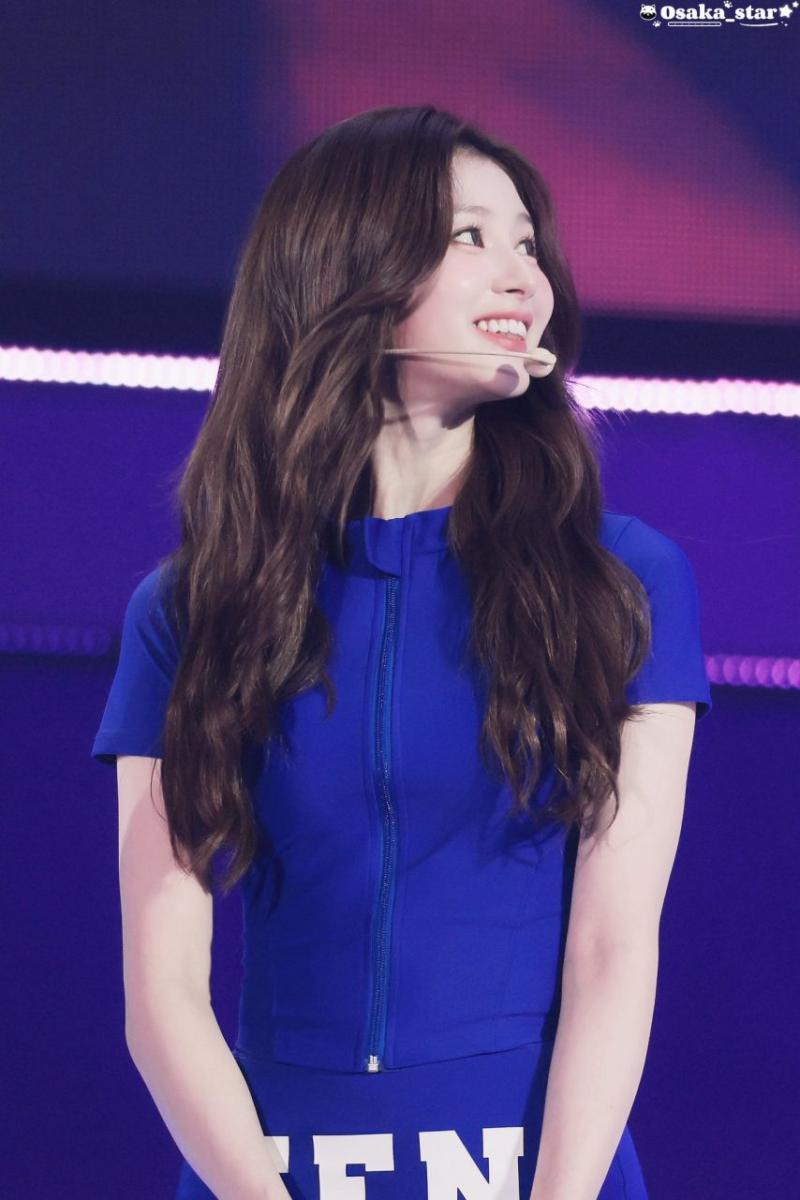 트와이스 사나