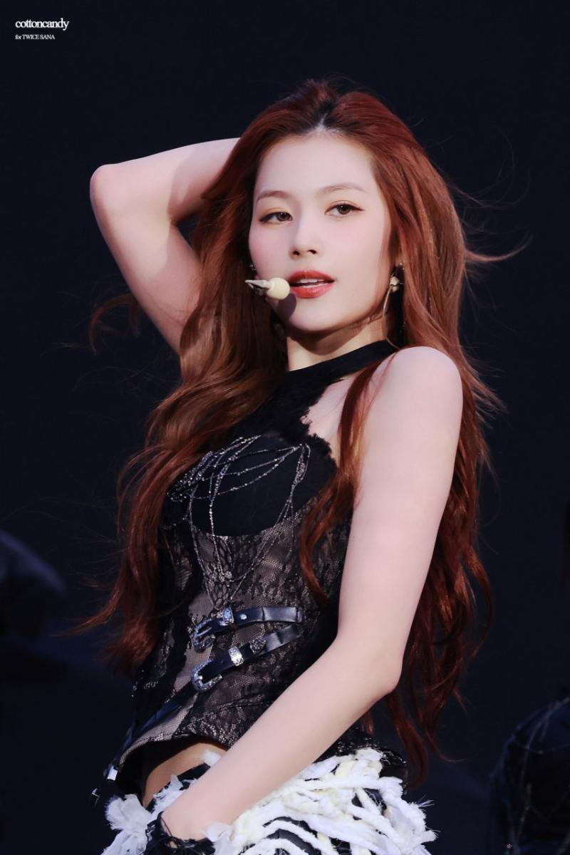 트와이스 사나