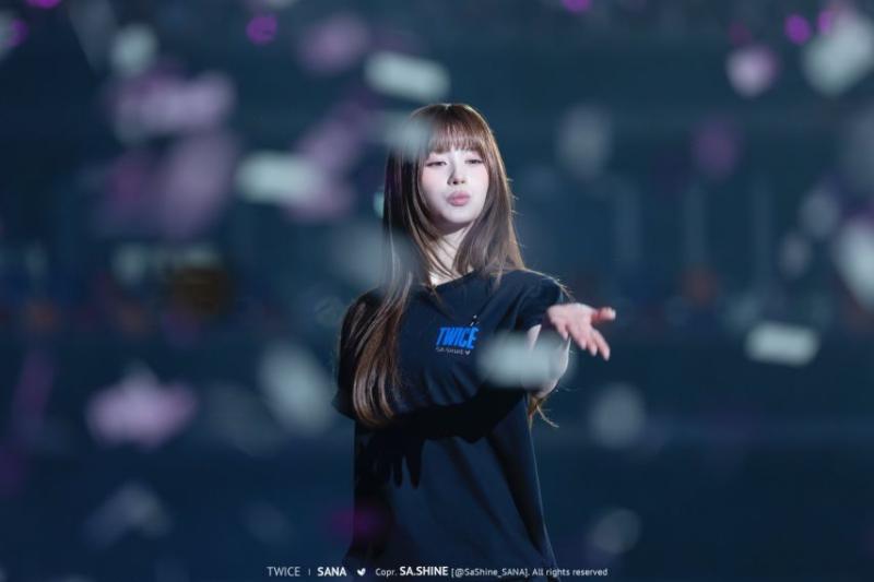 트와이스 사나