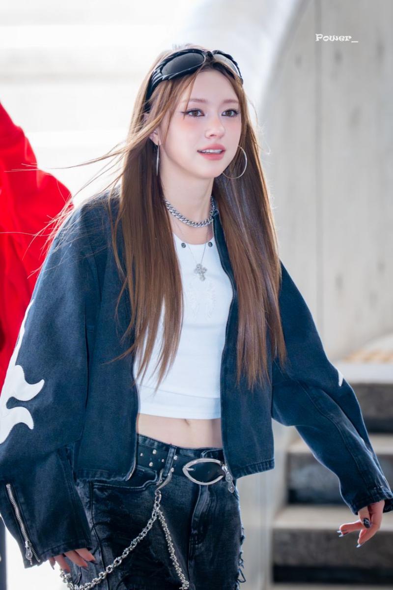 피프티피프티 문샤넬