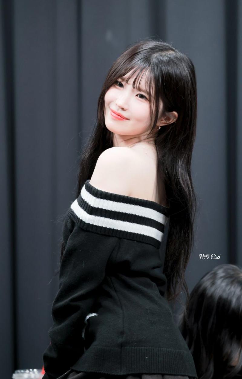 프로미스나인 송하영