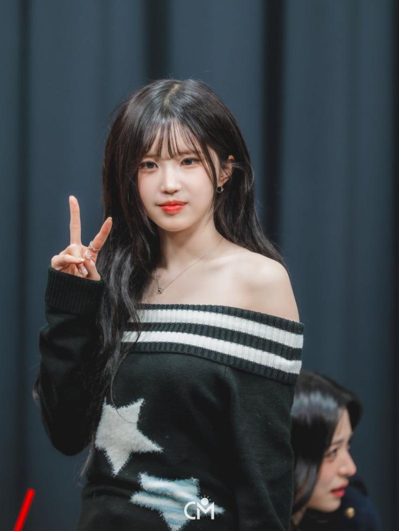 프로미스나인 송하영