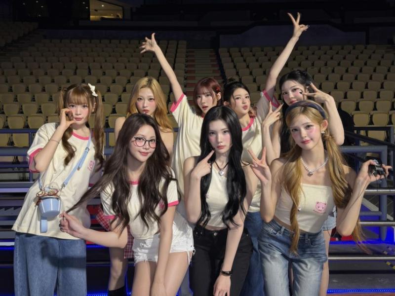SMTOWN 하츠투하츠