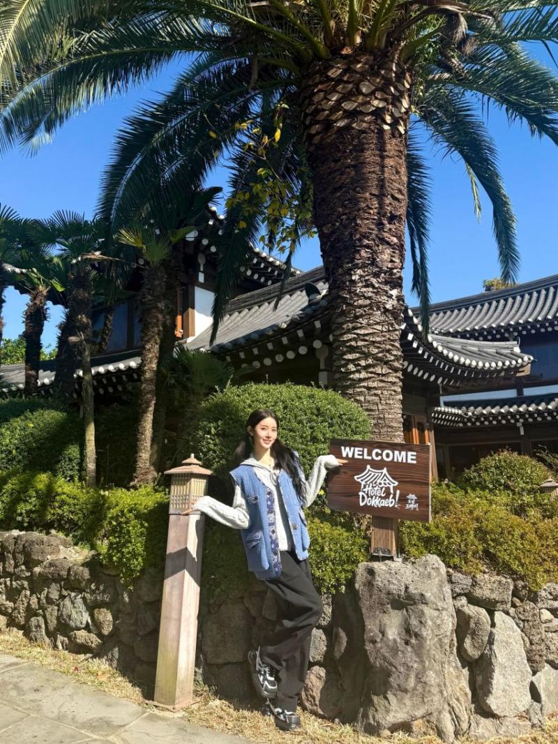 시은 STAYC스테이씨 인별 호텔도깨비 with 손나은 고두심