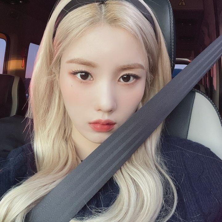 권은비