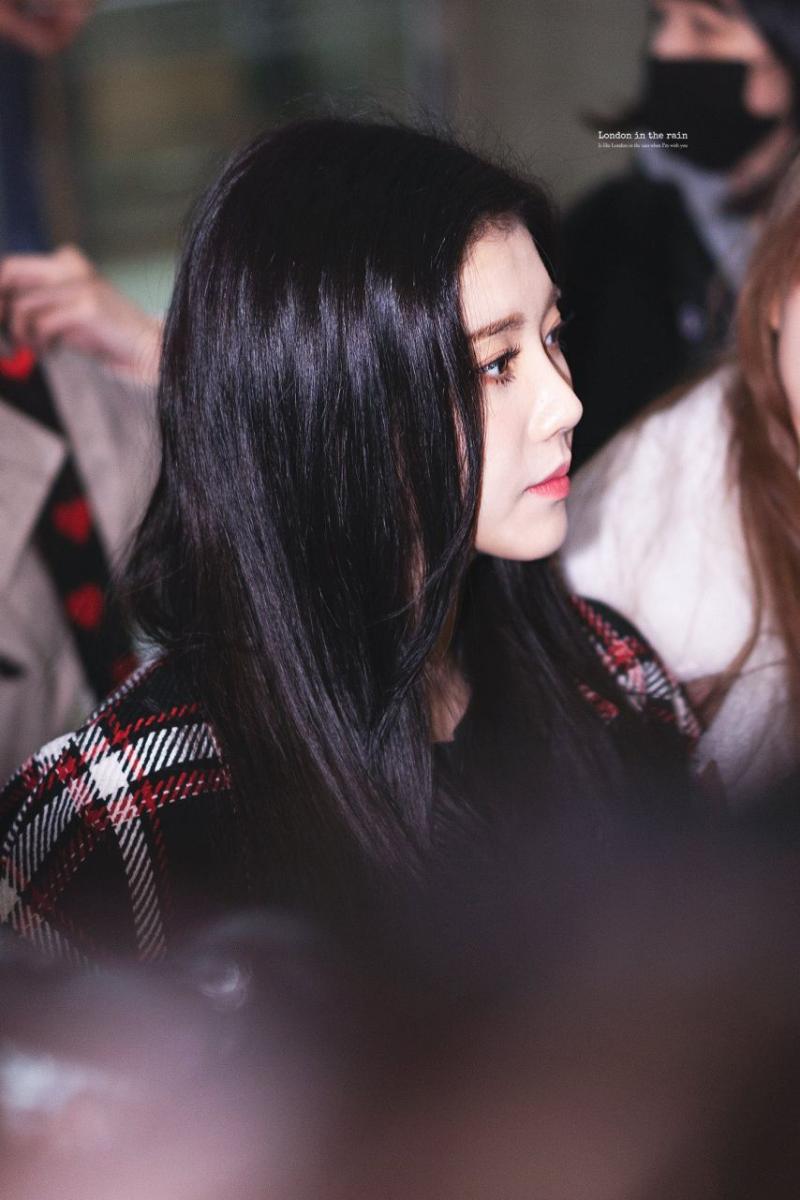 권은비