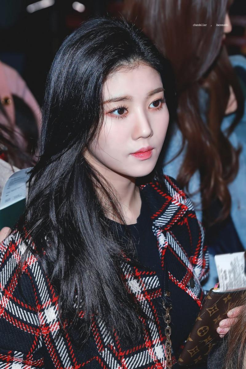권은비