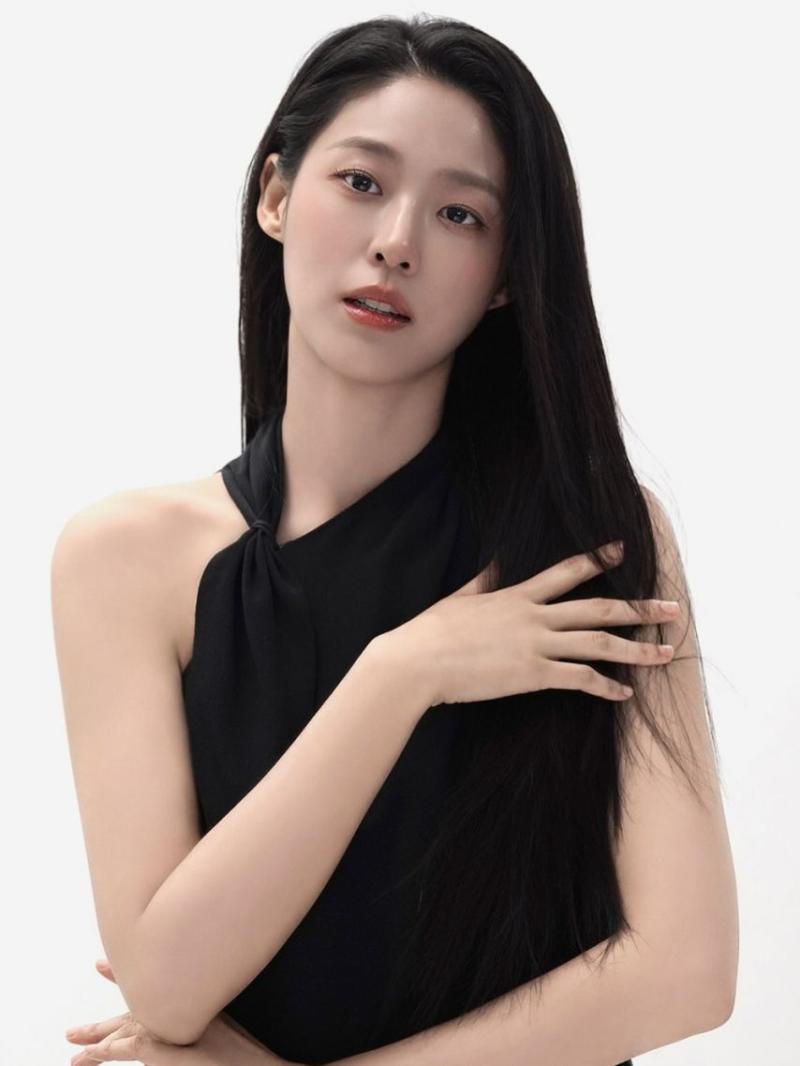 설현
