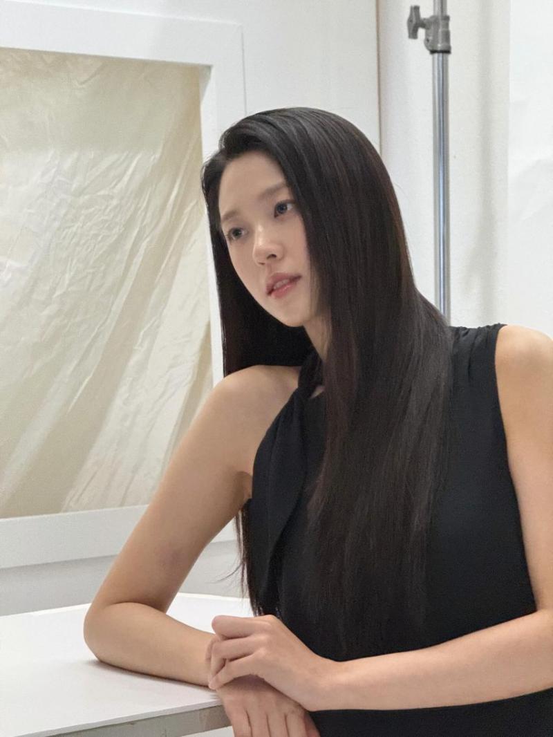 설현