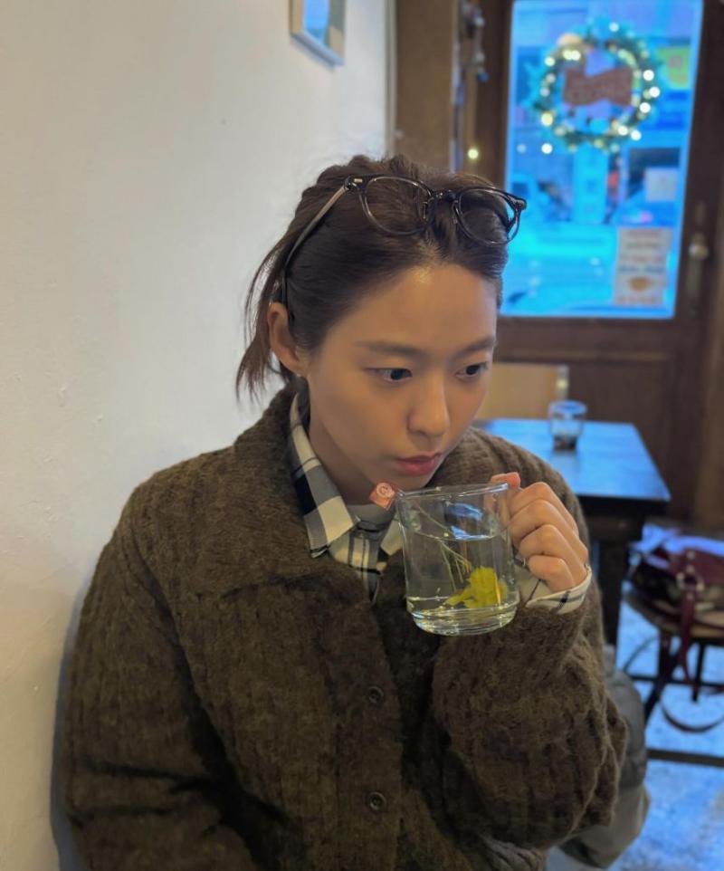 설현