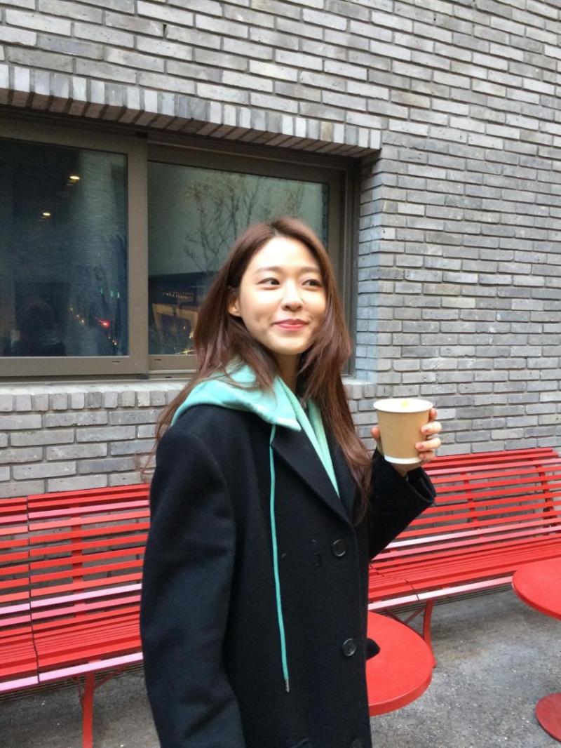 설현