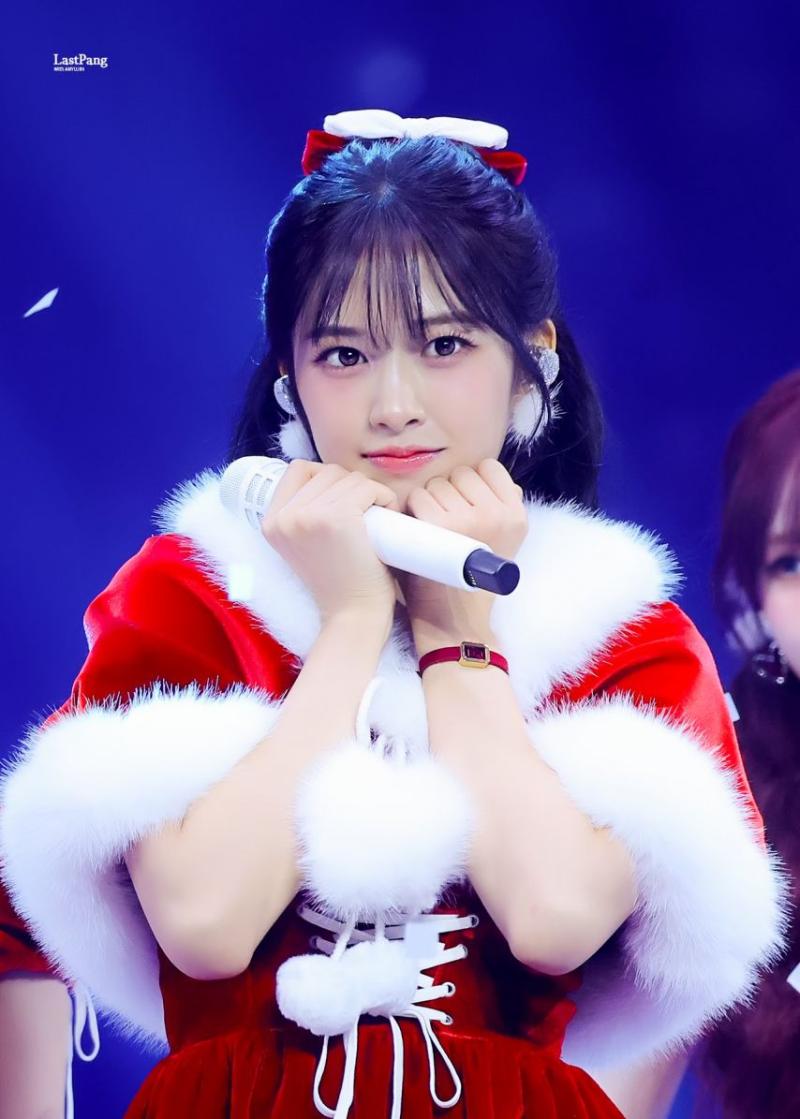 아이브 안유진