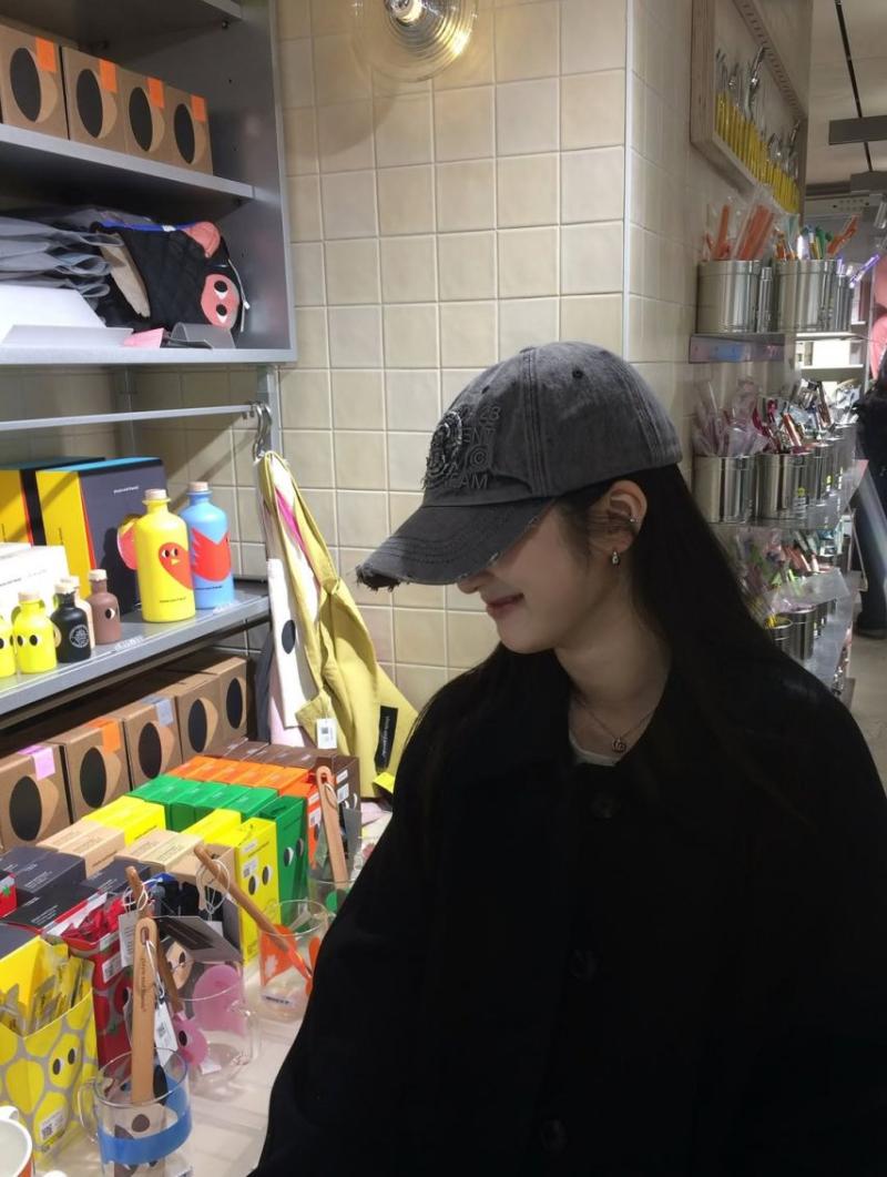 아이칠린 (ICHILLIN') 이지