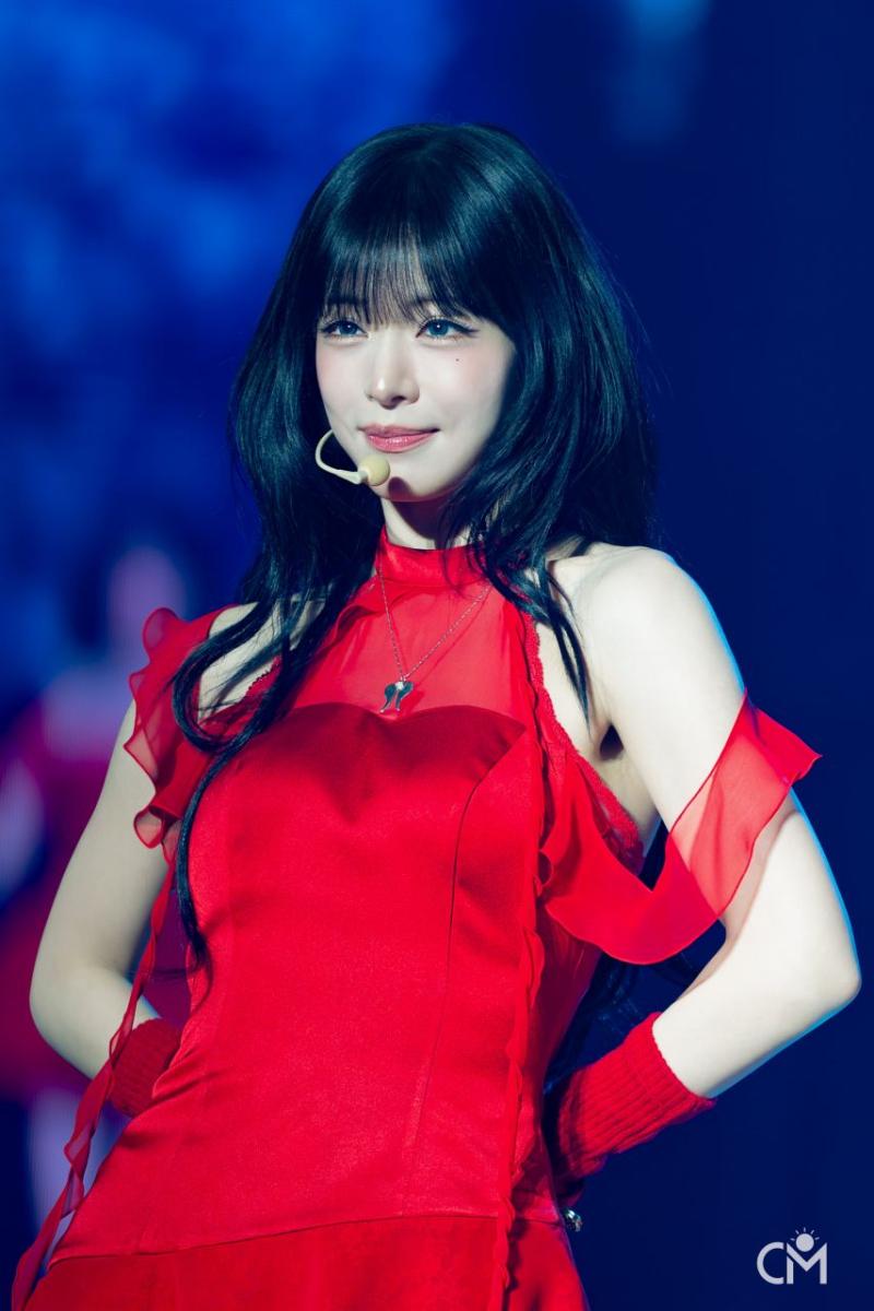 프로미스나인 이채영
