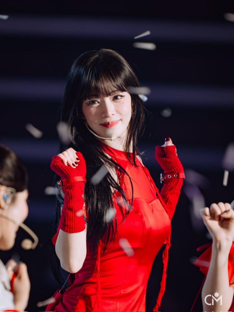 프로미스나인 이채영