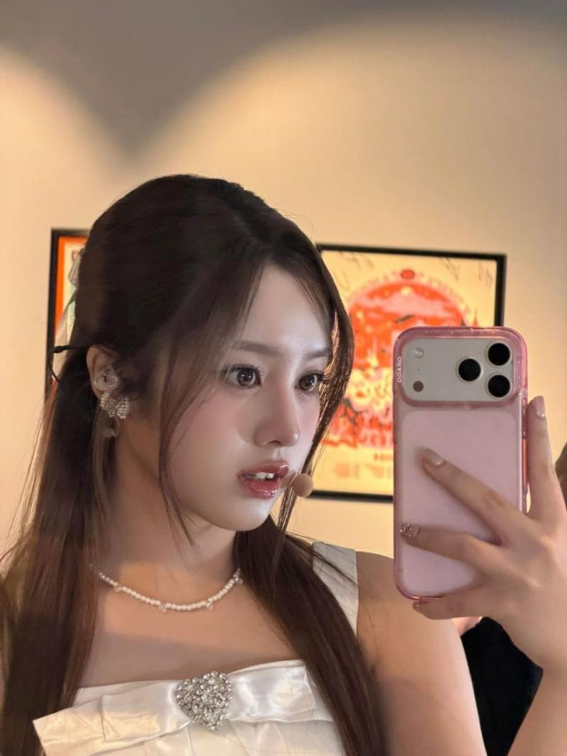 UNIS (유니스) 엘리시아