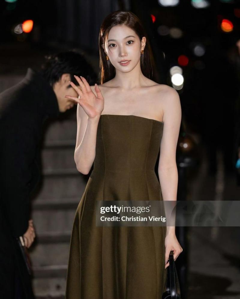 LE SSERAFIM (르세라핌) 카즈하