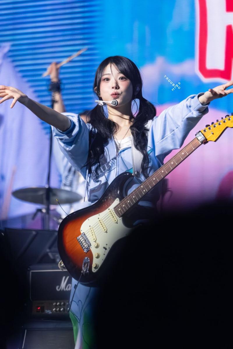 QWER 히나