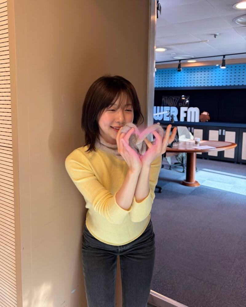 주현영 한복화보