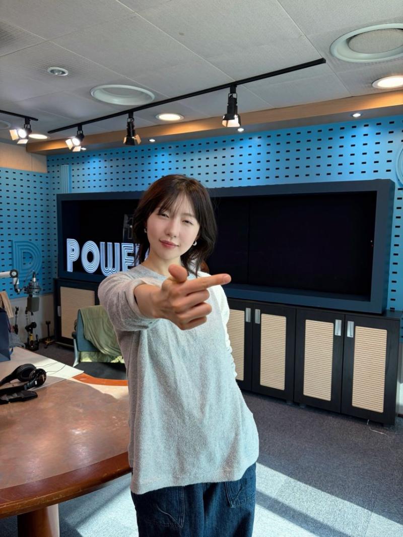 주현영 한복화보