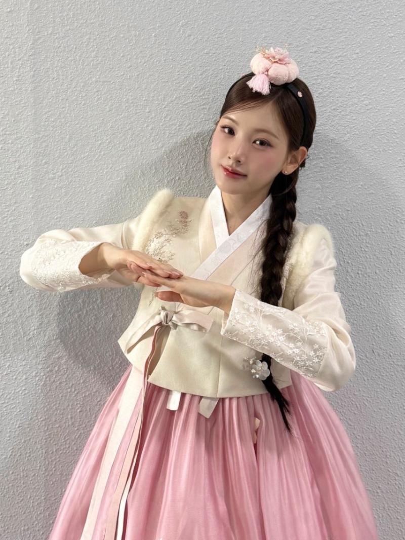 베이비돈크라이 이현