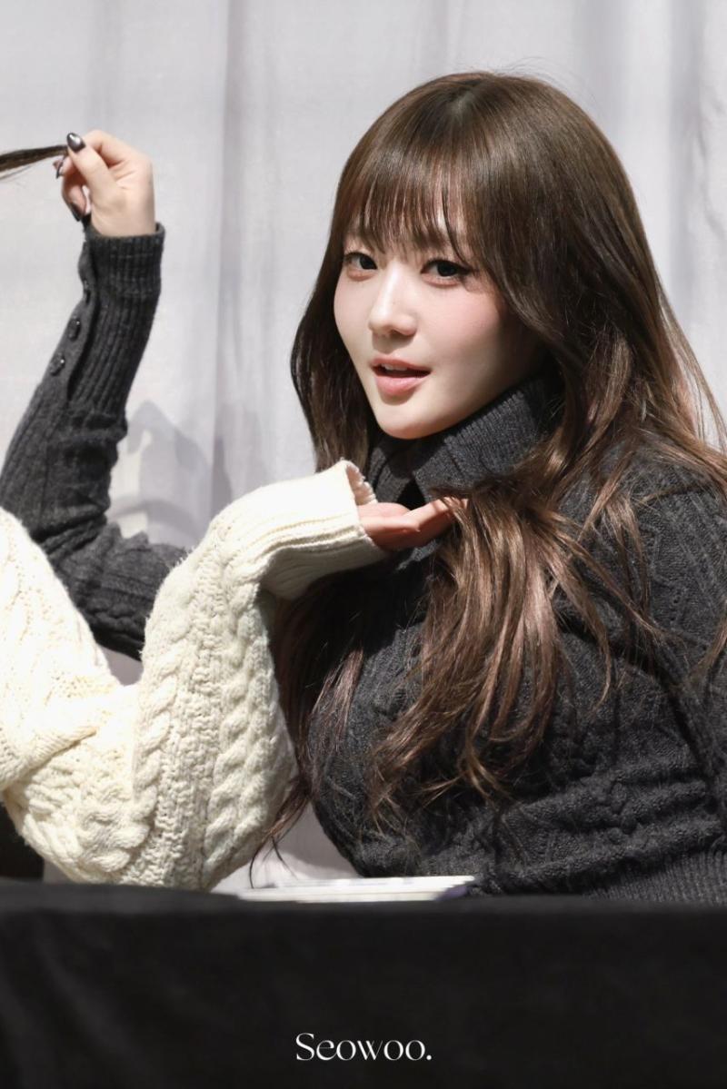 트리플에스 윤서연