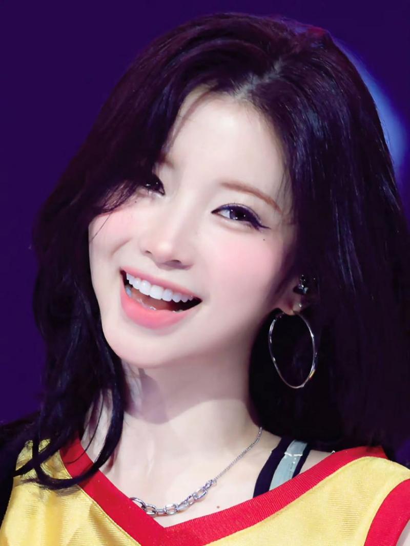 BABYMONSTER (베이비몬스터) 아사