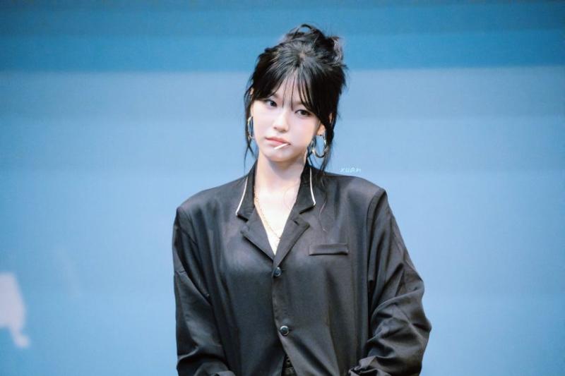 프로미스나인 백지헌