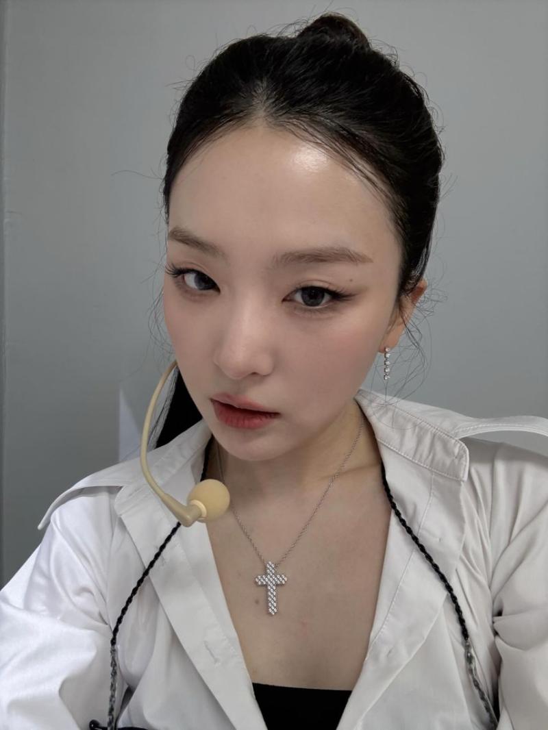 조이/ 슬기 레드벨벳 인별