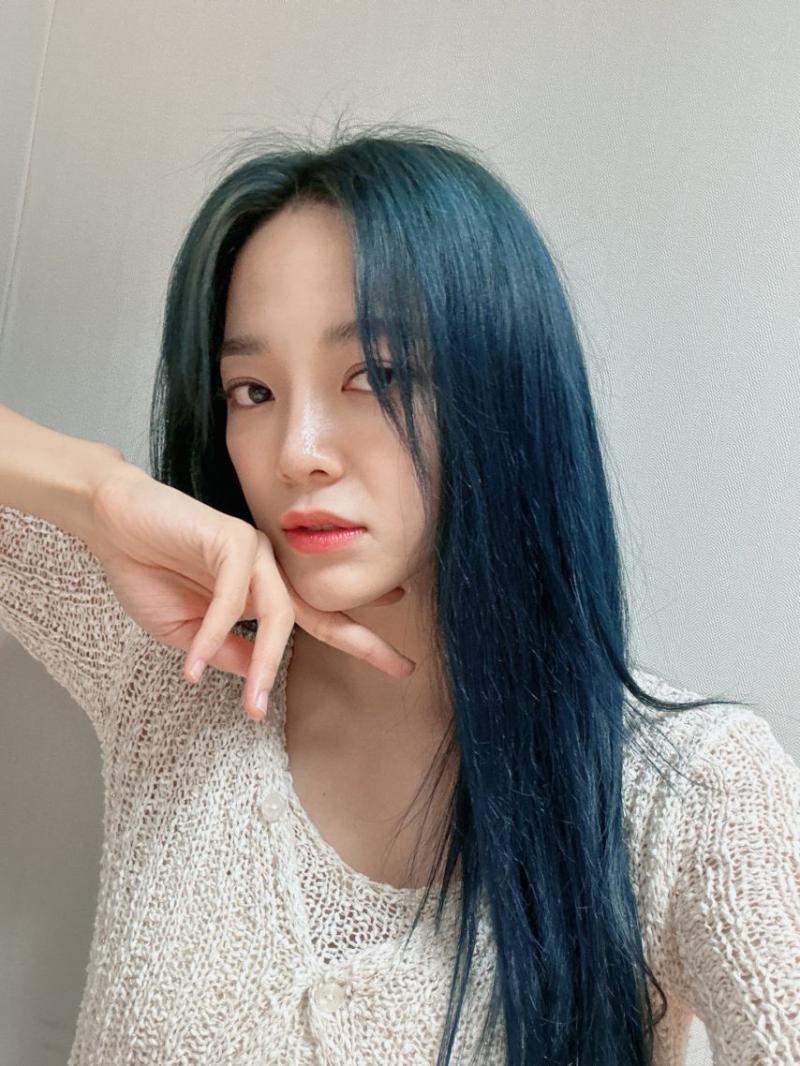김세정