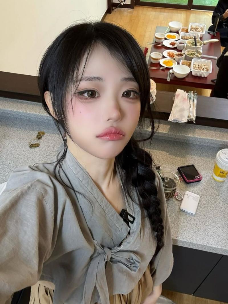 QWER 히나