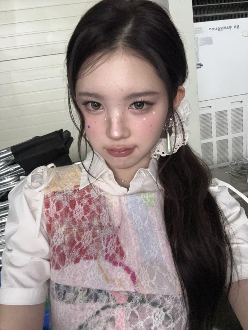 하츠투하츠 에이나