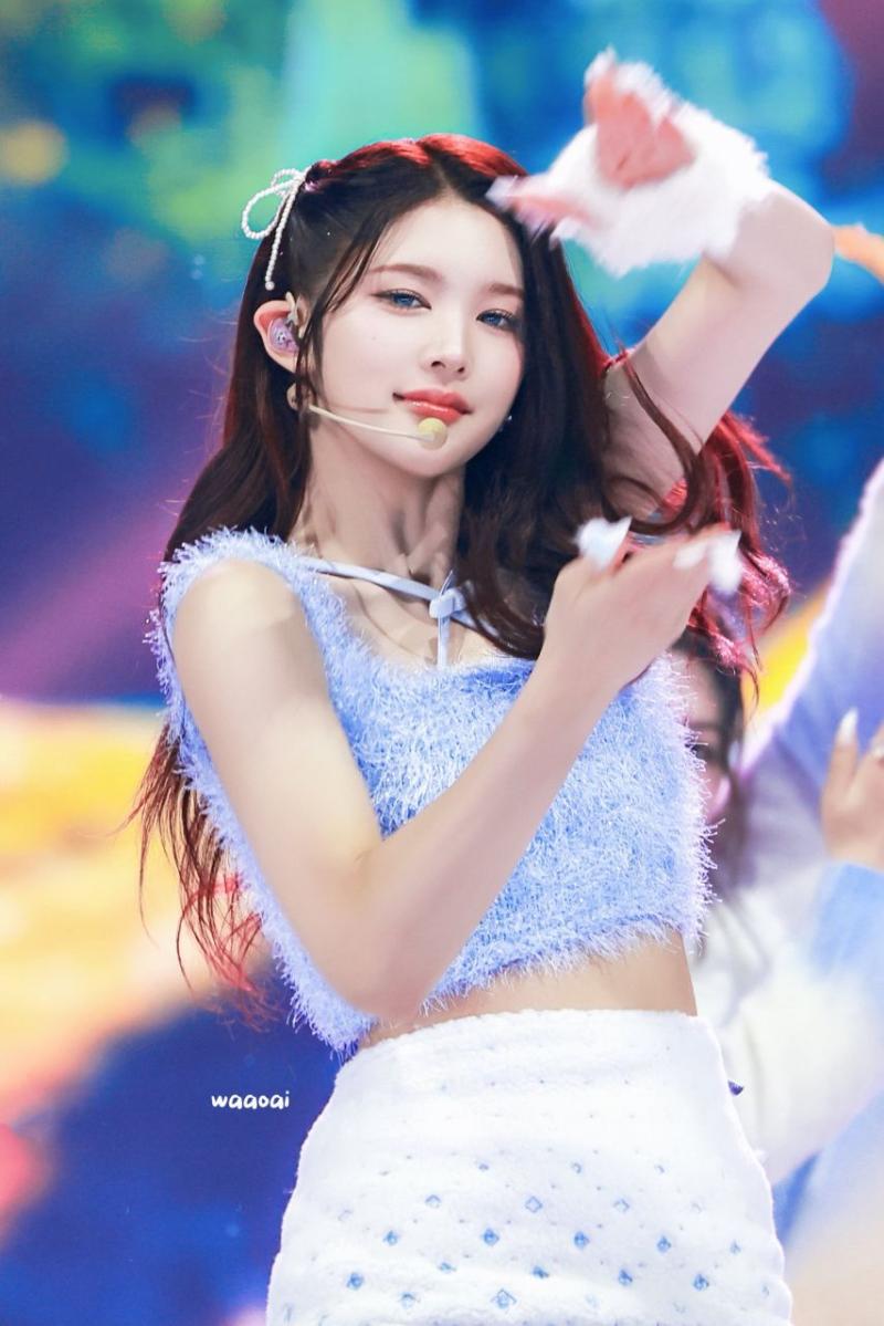하츠투하츠 에이나