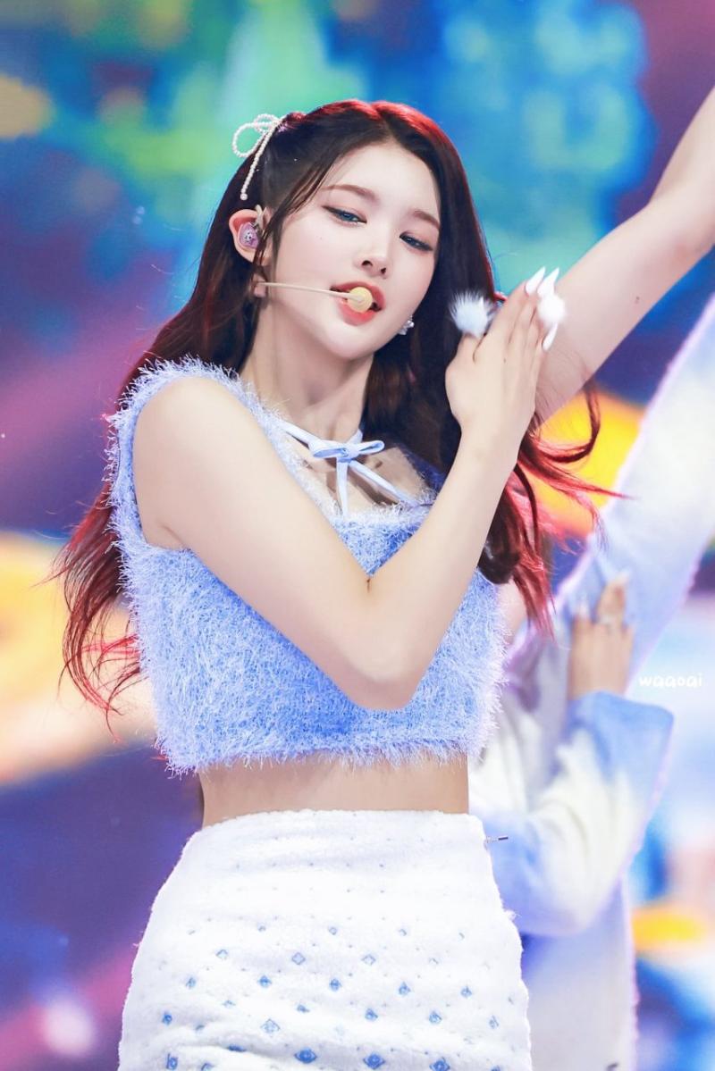 하츠투하츠 에이나