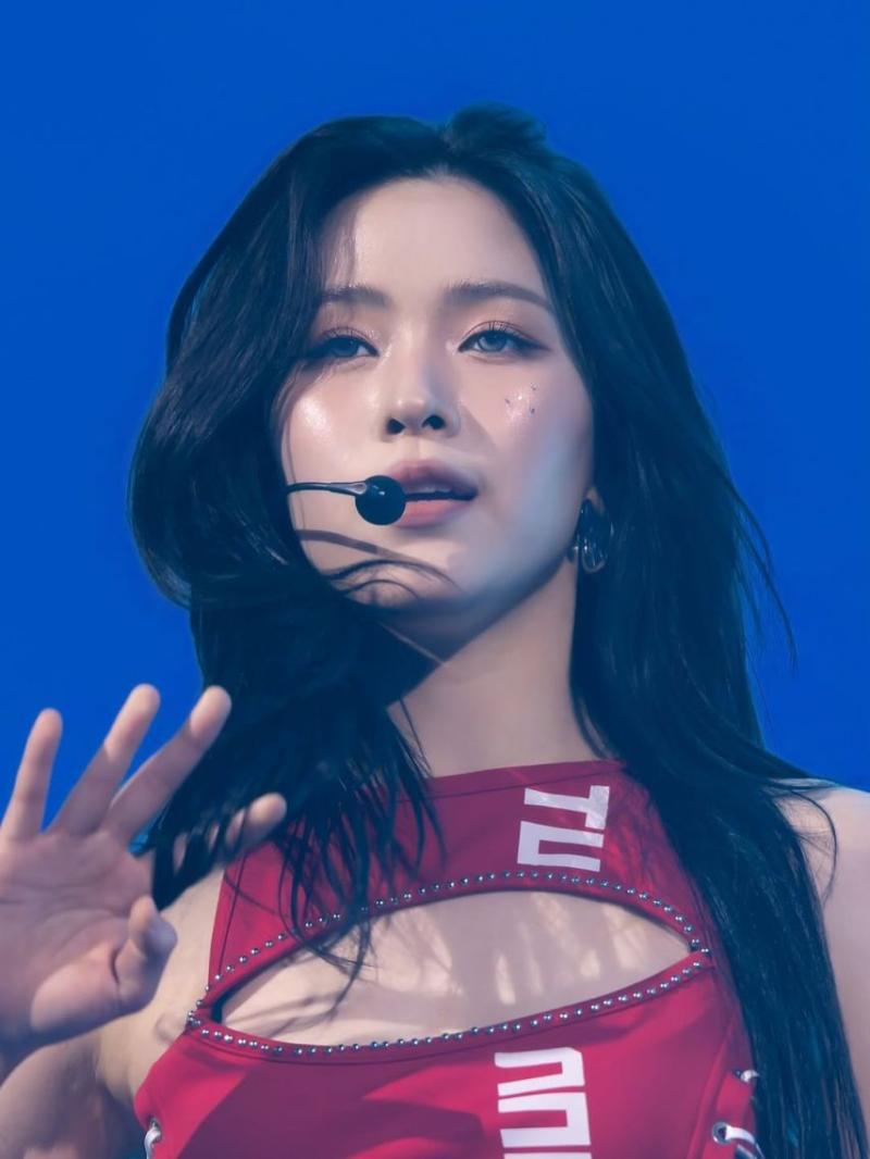 ITZY (있지) 류진