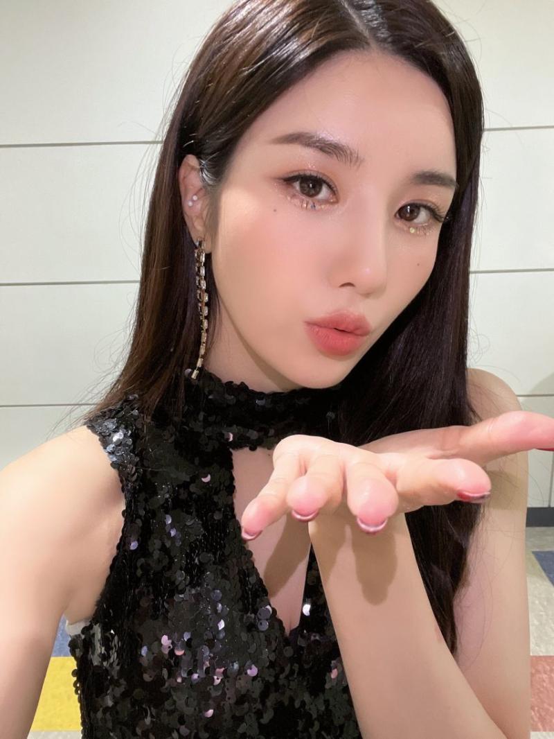 권은비