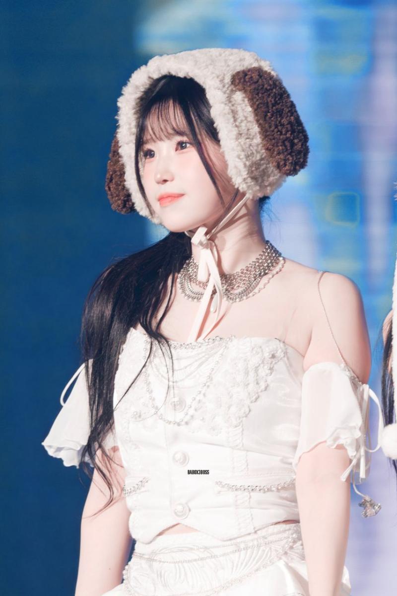 프로미스나인 송하영