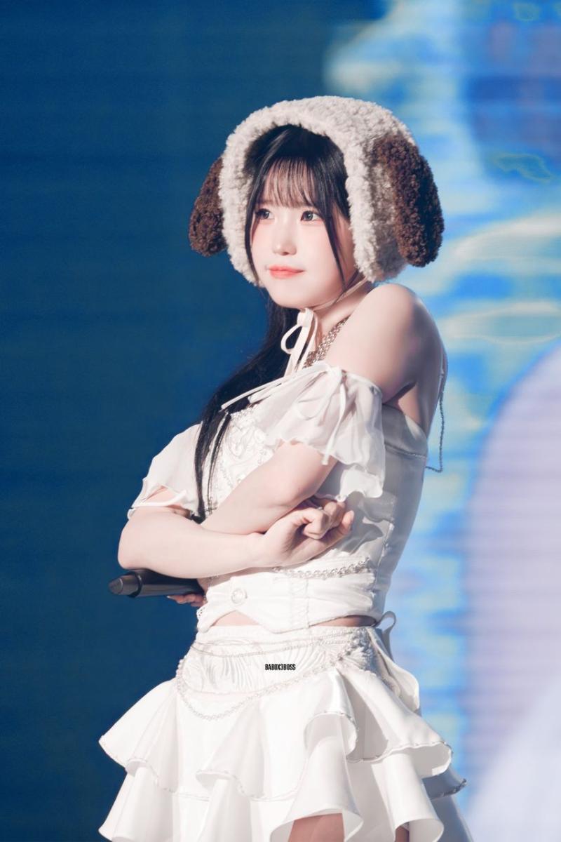프로미스나인 송하영